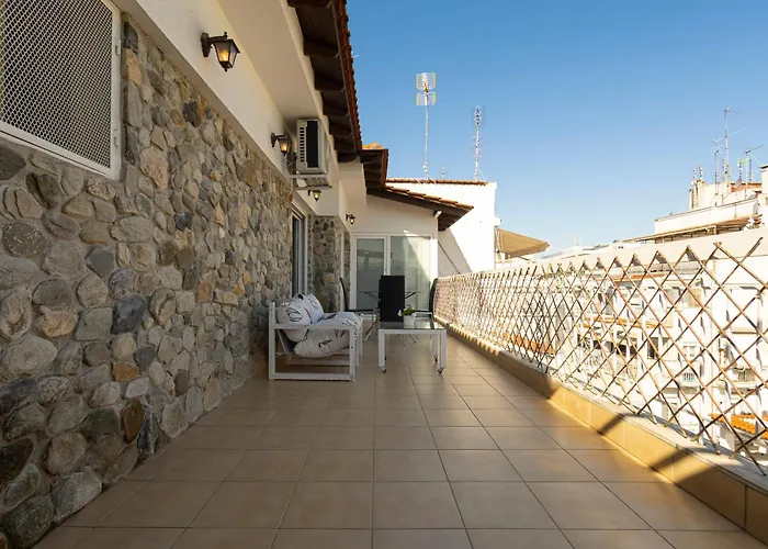 Apartamento House Lux Loft - Spacious In Tessalónica